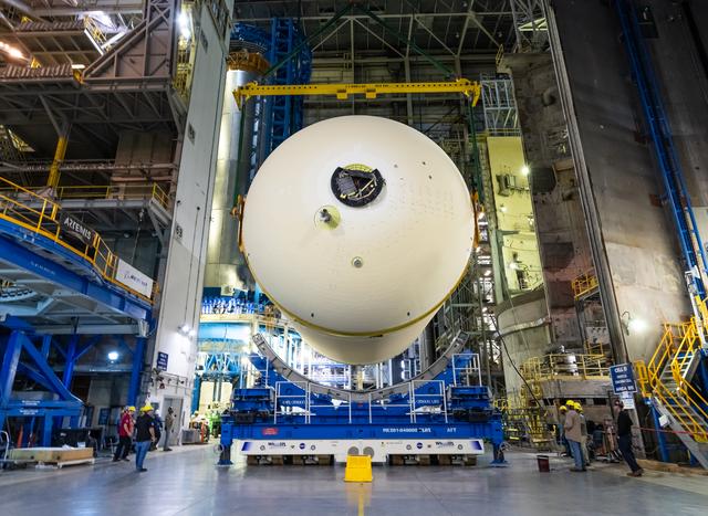NASA image: Artemis III Liquid Oxygen Tank Lifted to Mate to Intertank 